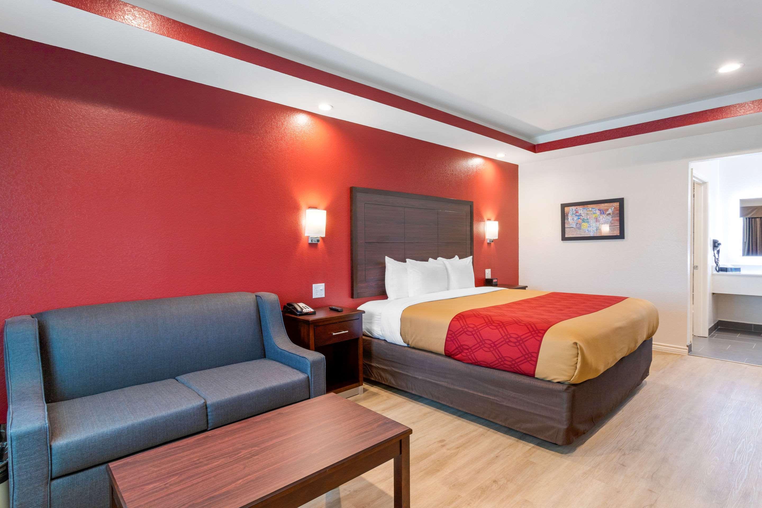 Econo Lodge Houston Exterior photo