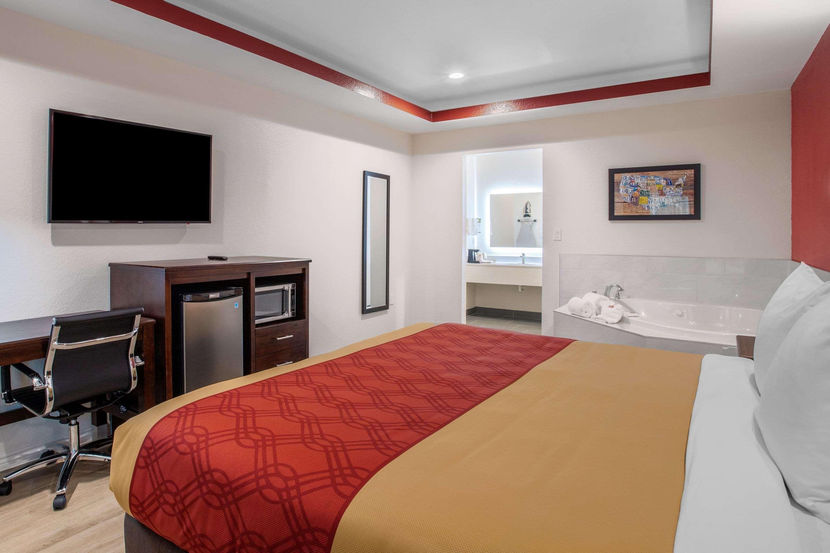 Econo Lodge Houston Exterior photo