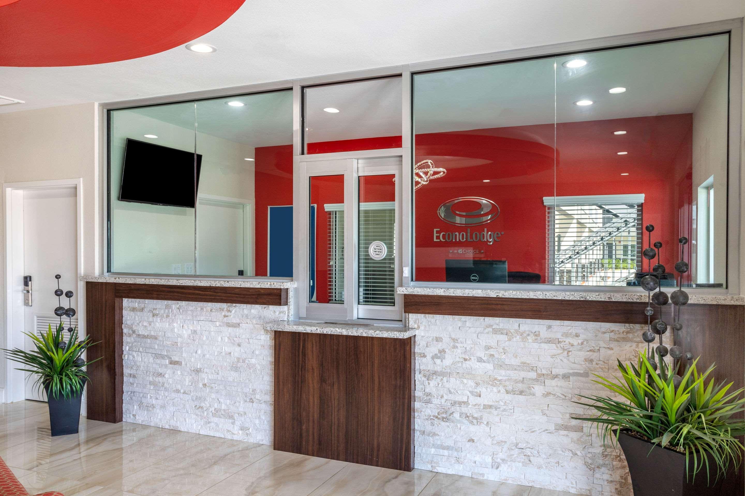 Econo Lodge Houston Exterior photo